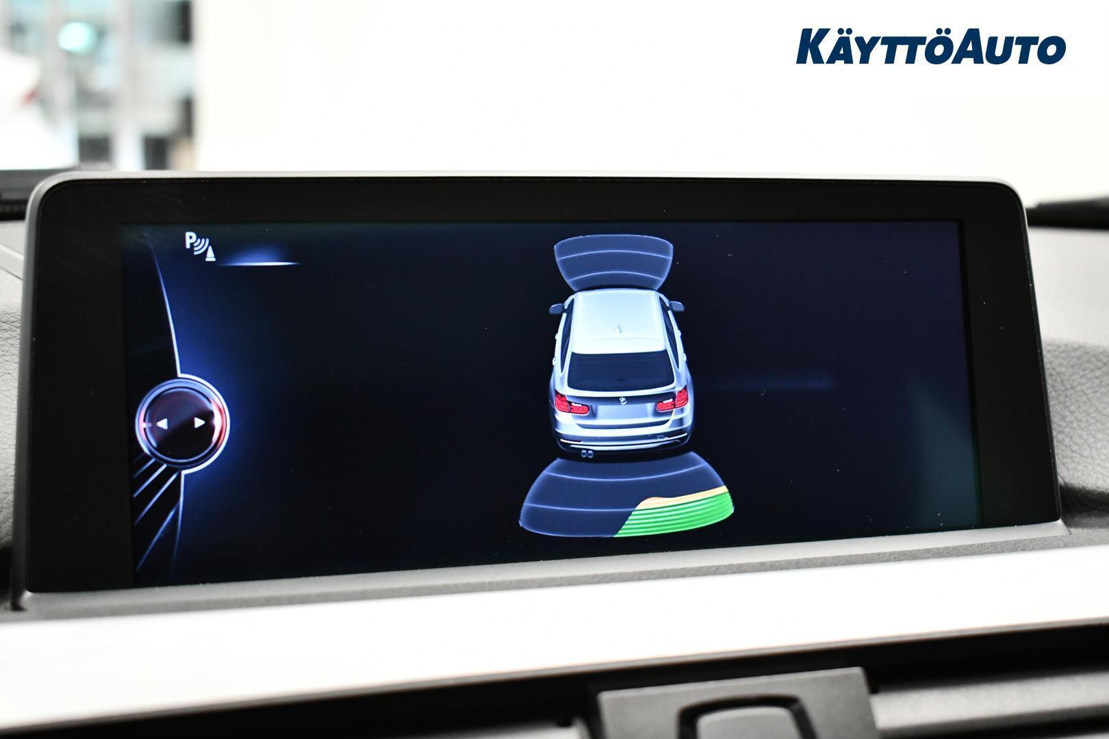 BMW 330 2015