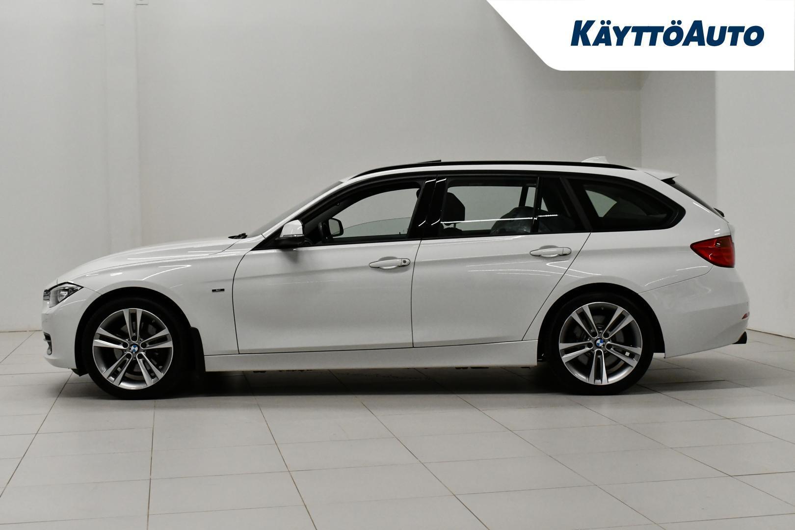 BMW 330 2015