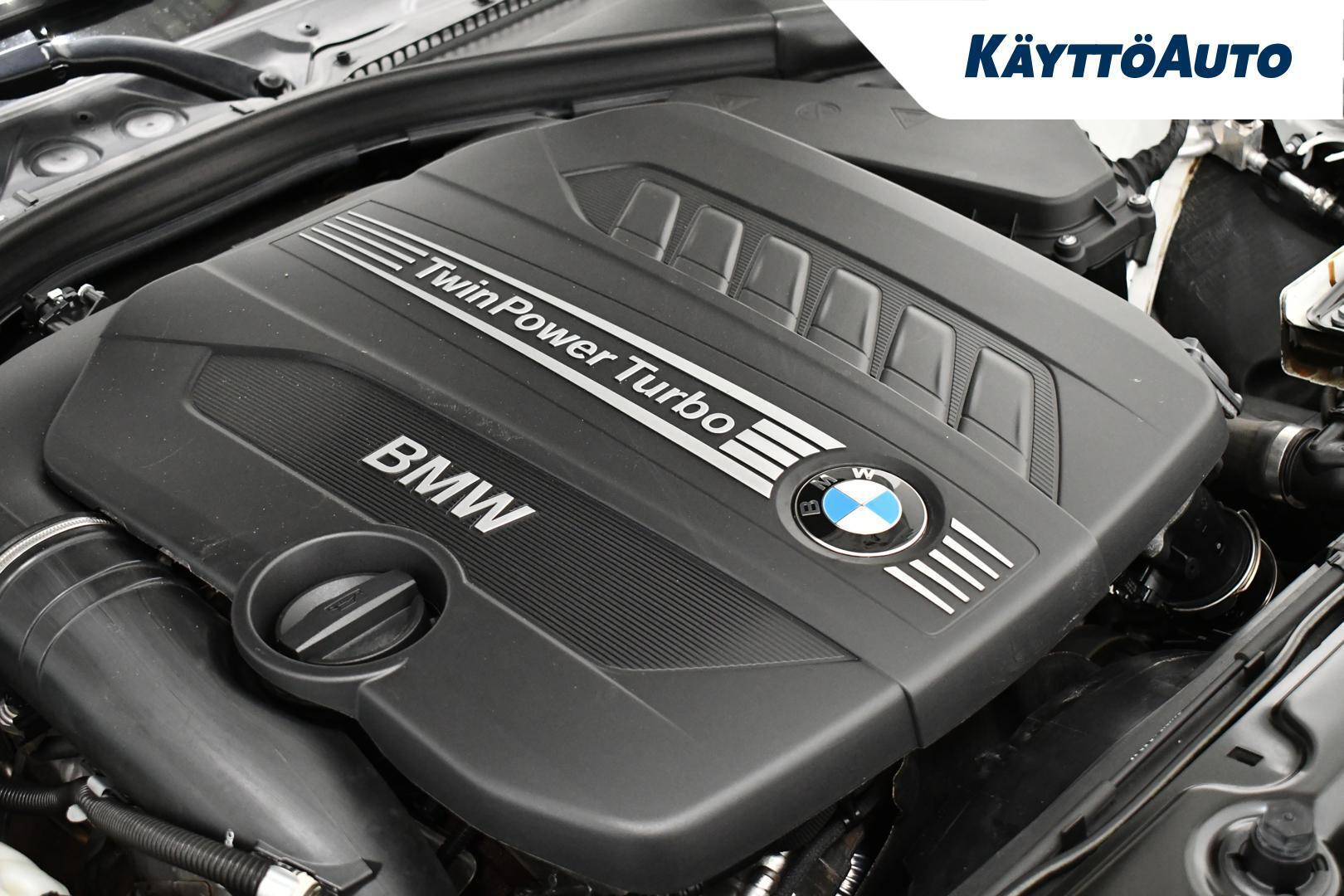 BMW 330 2015