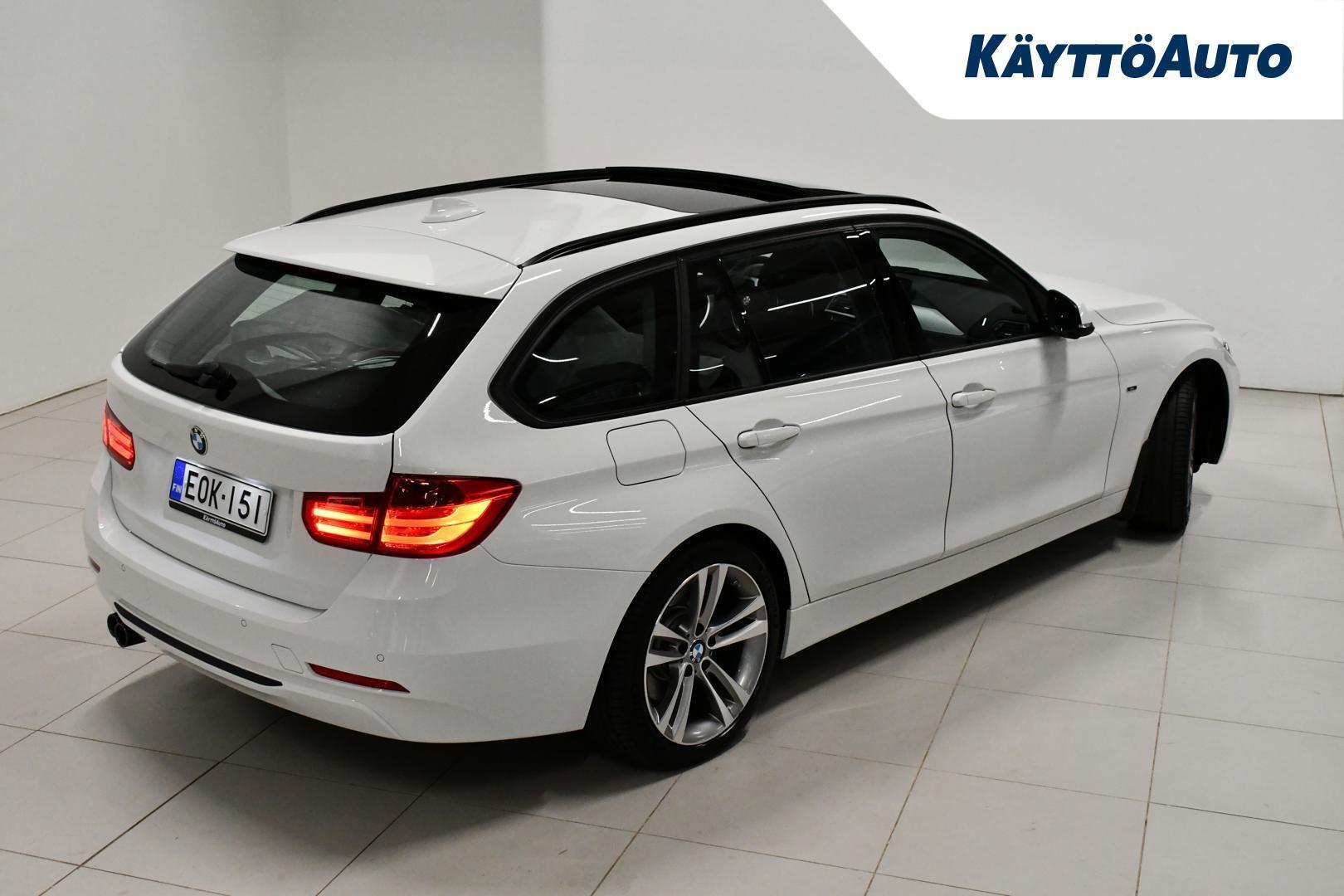 BMW 330 2015