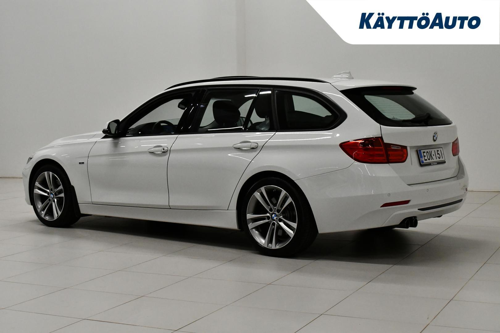 BMW 330 2015