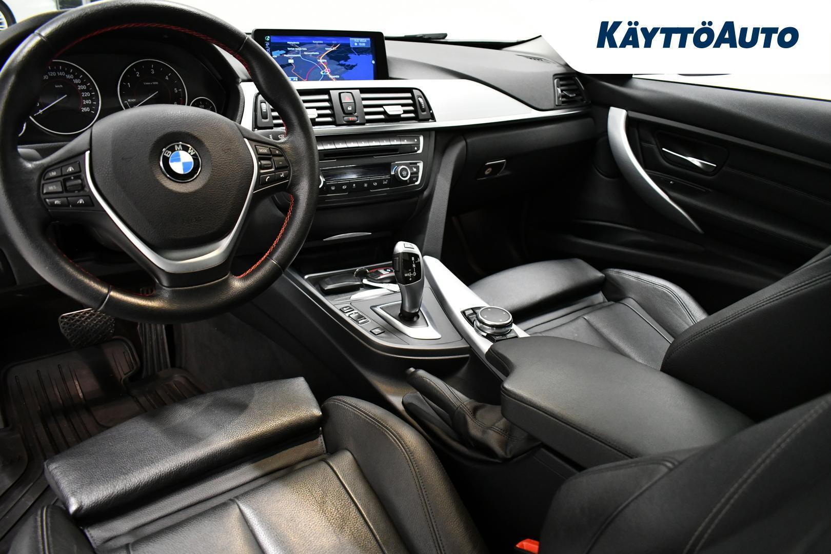 BMW 330 2015
