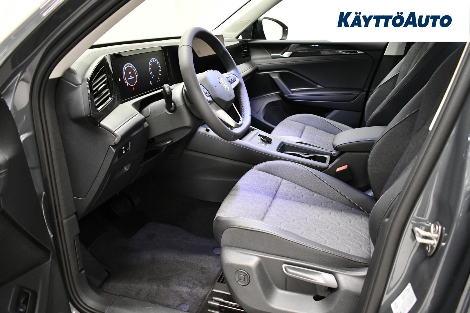 VOLKSWAGEN Tiguan 2026
