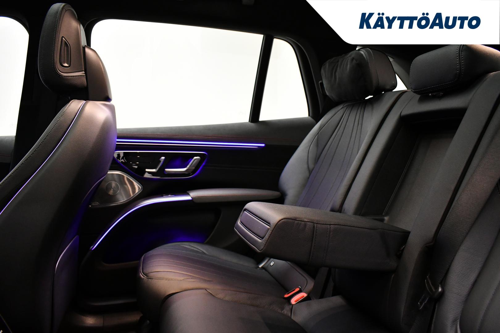 MERCEDES-BENZ EQS SUV 2023