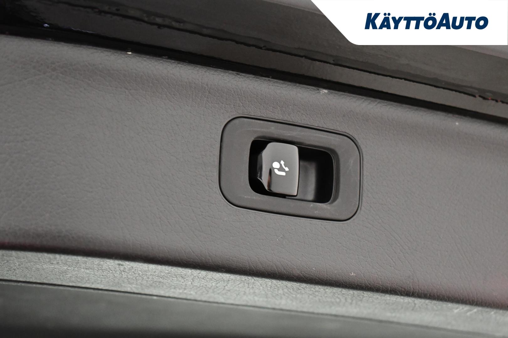 MERCEDES-BENZ EQS SUV 2023