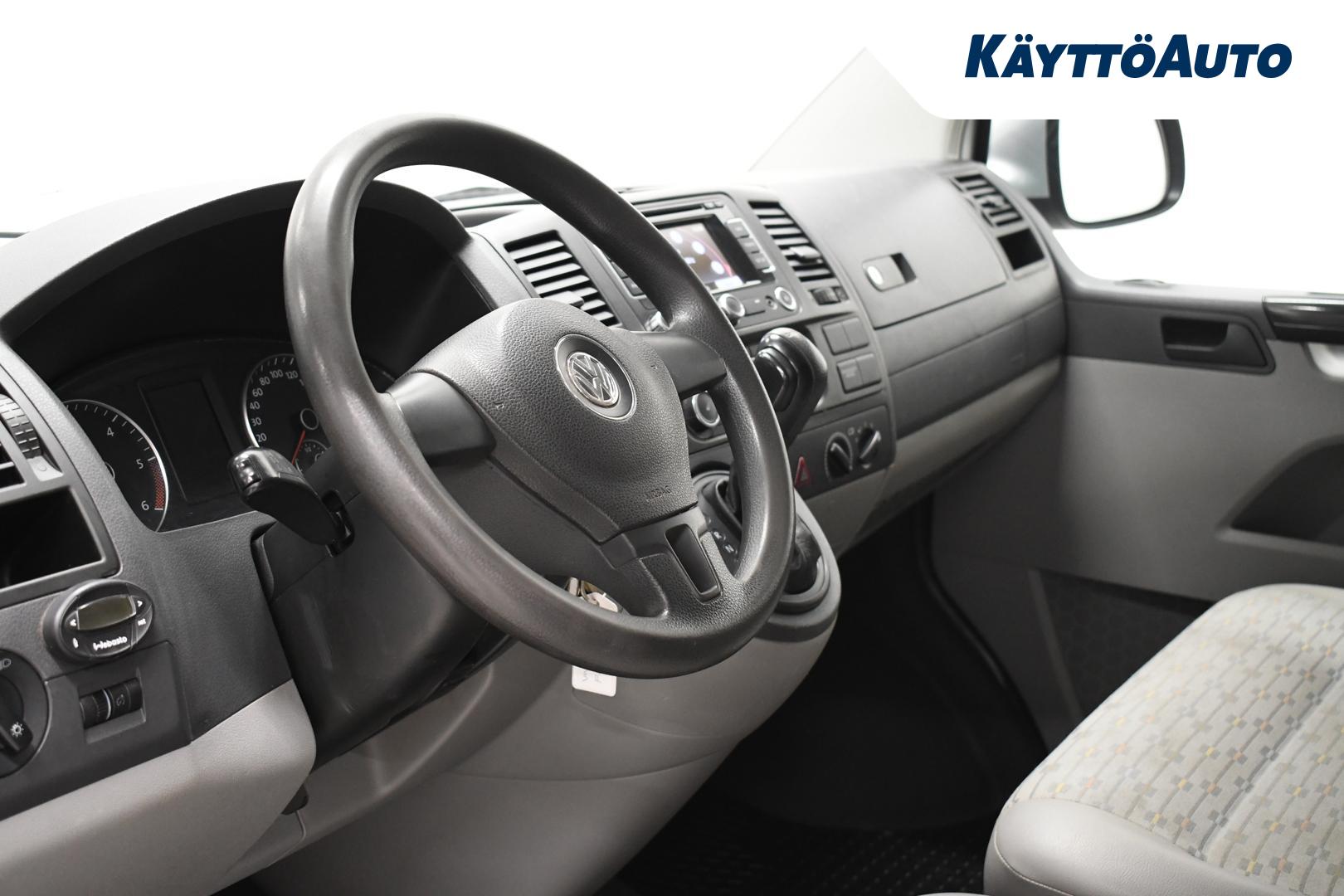 VOLKSWAGEN Transporter 2011