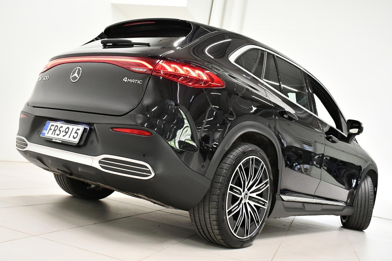 MERCEDES-BENZ EQE SUV 33