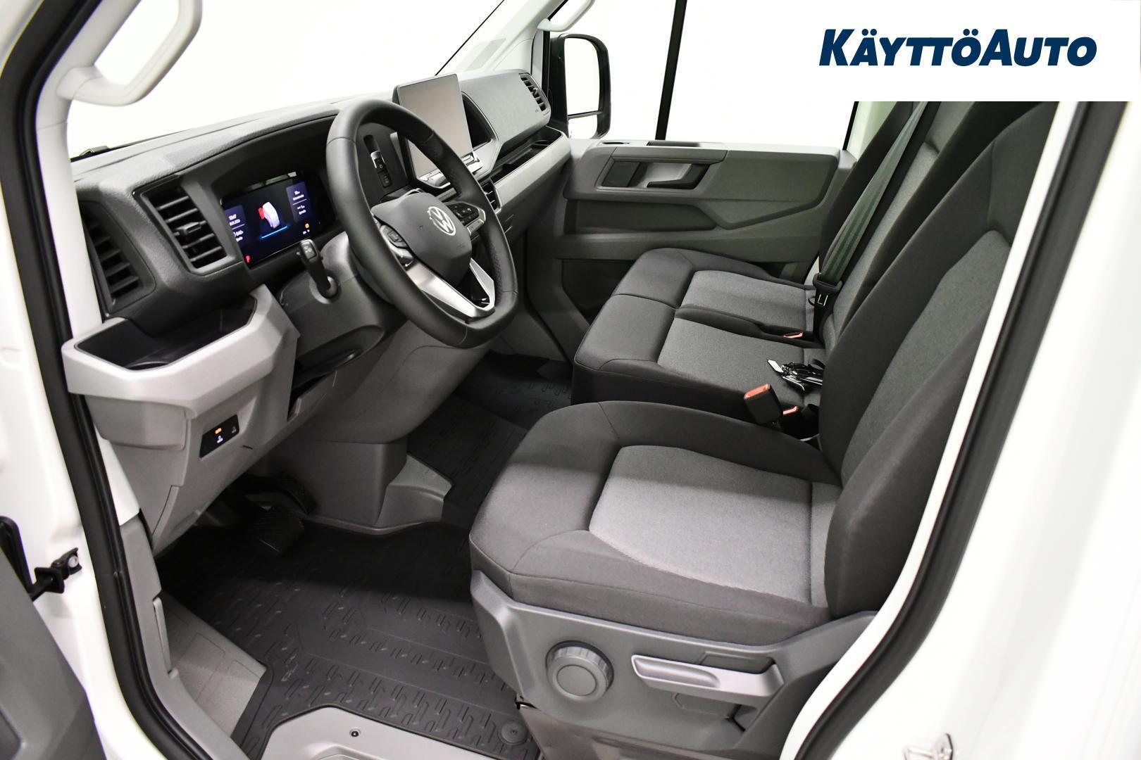 VOLKSWAGEN Crafter 2026