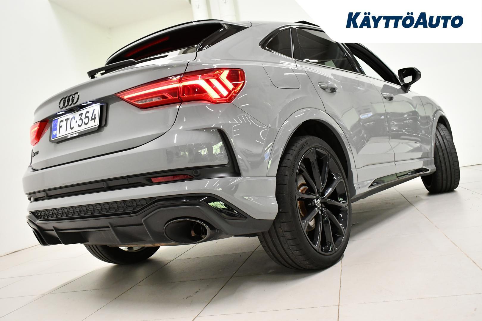 AUDI RS Q3 35