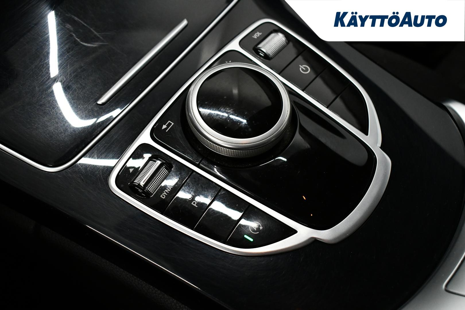 MERCEDES-BENZ C 2016