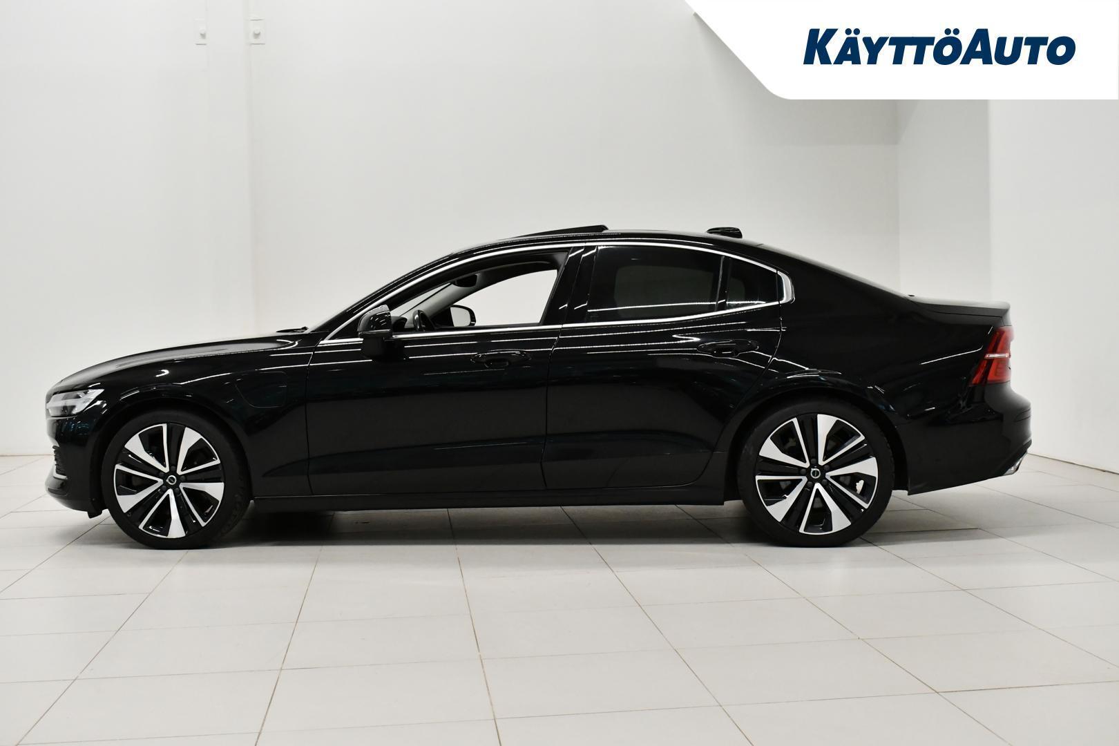 VOLVO S60 2022