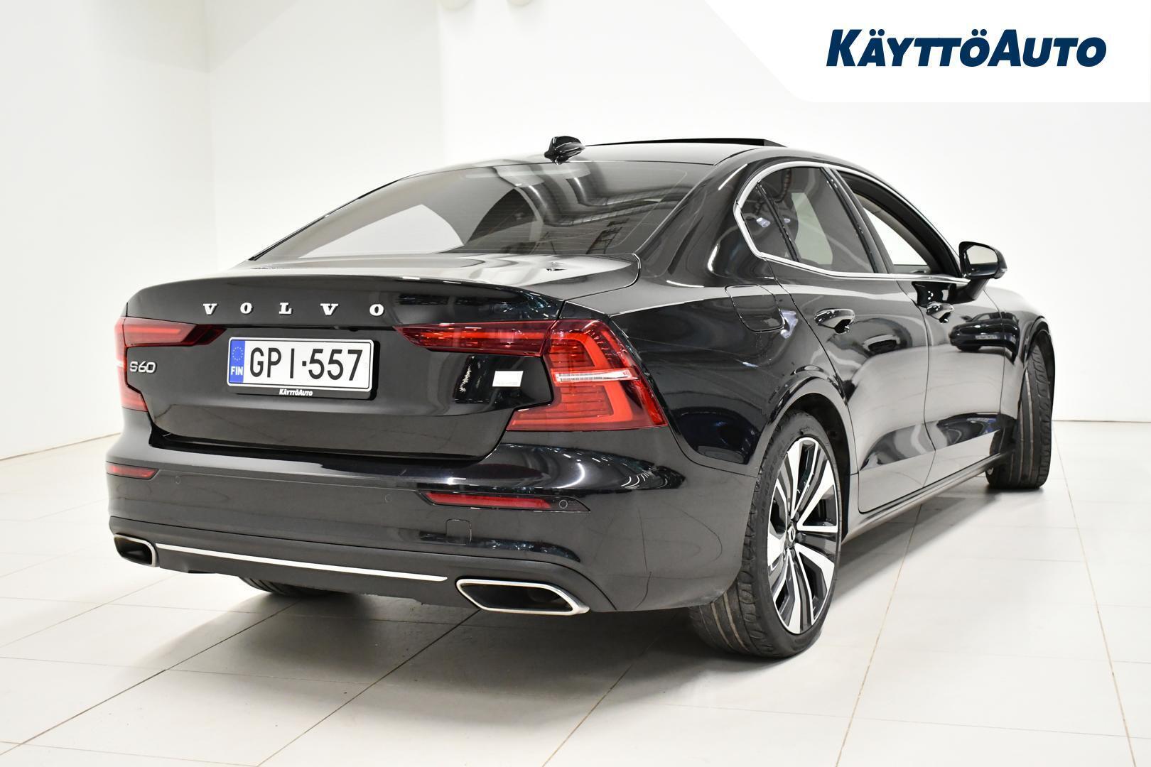 VOLVO S60 2022