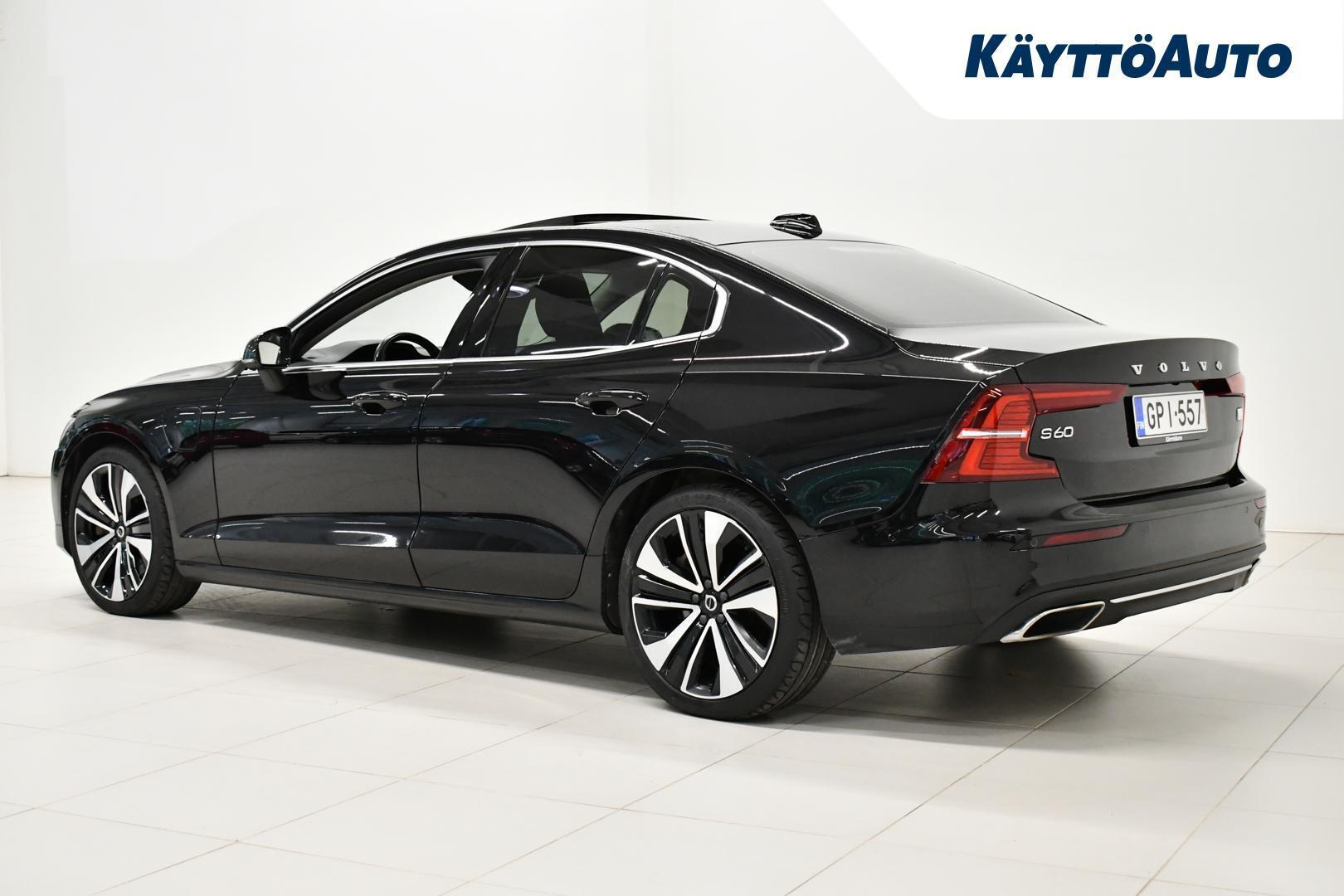 VOLVO S60 2022