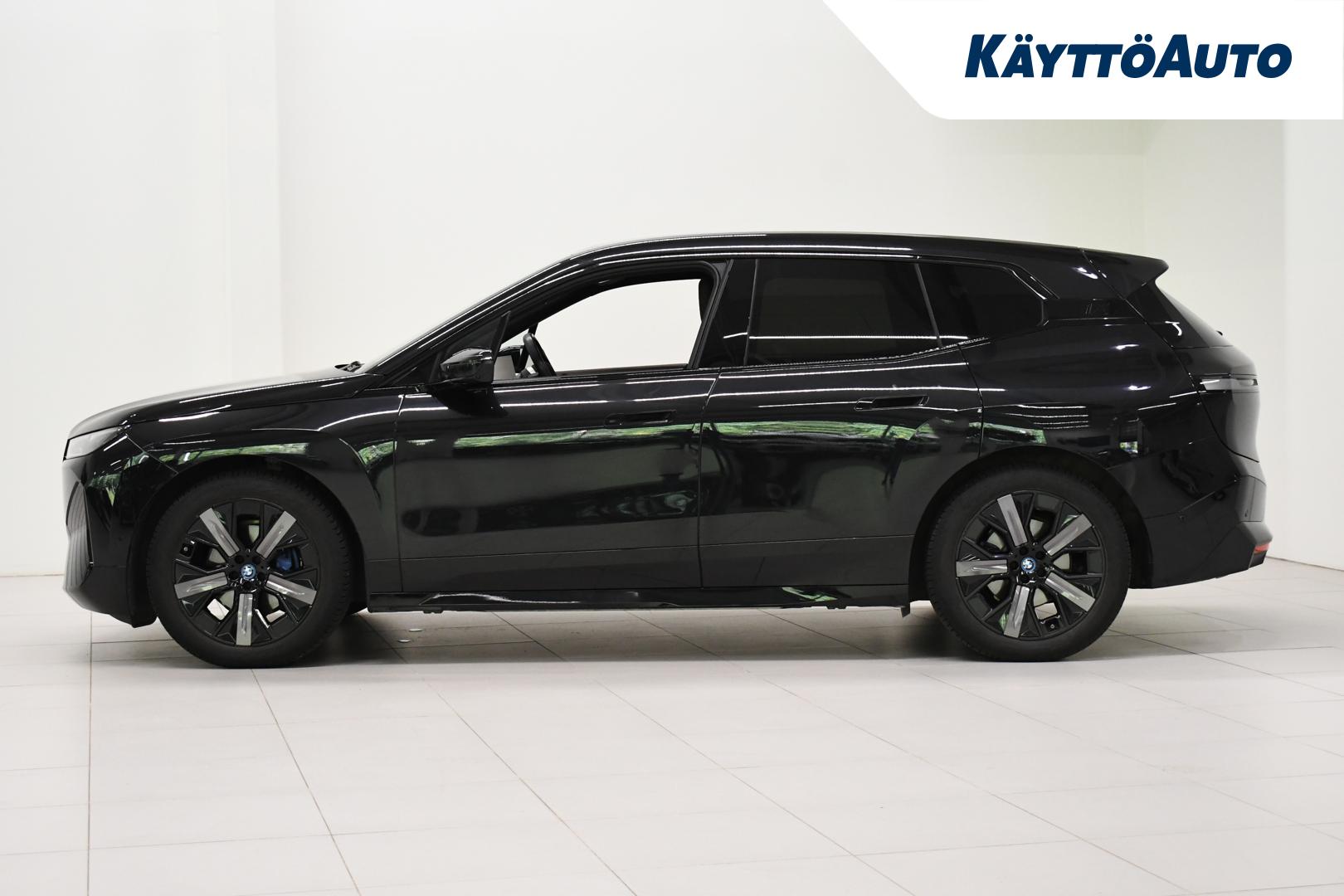 BMW IX M60 2