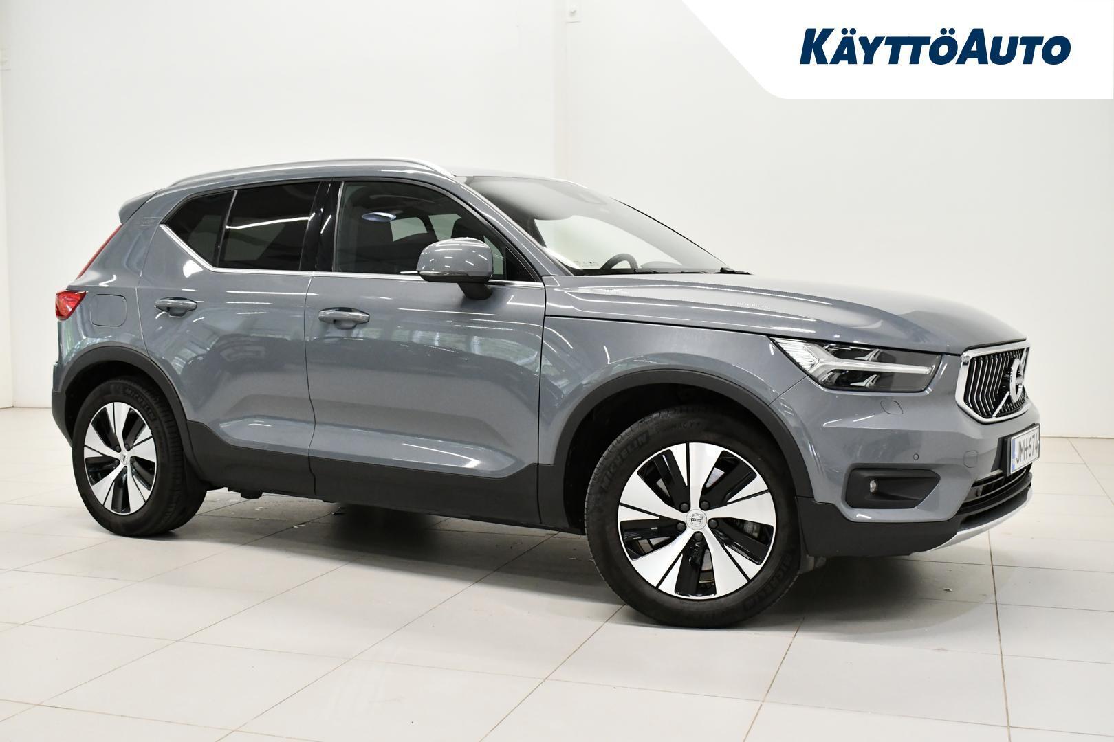 VOLVO XC40 2021