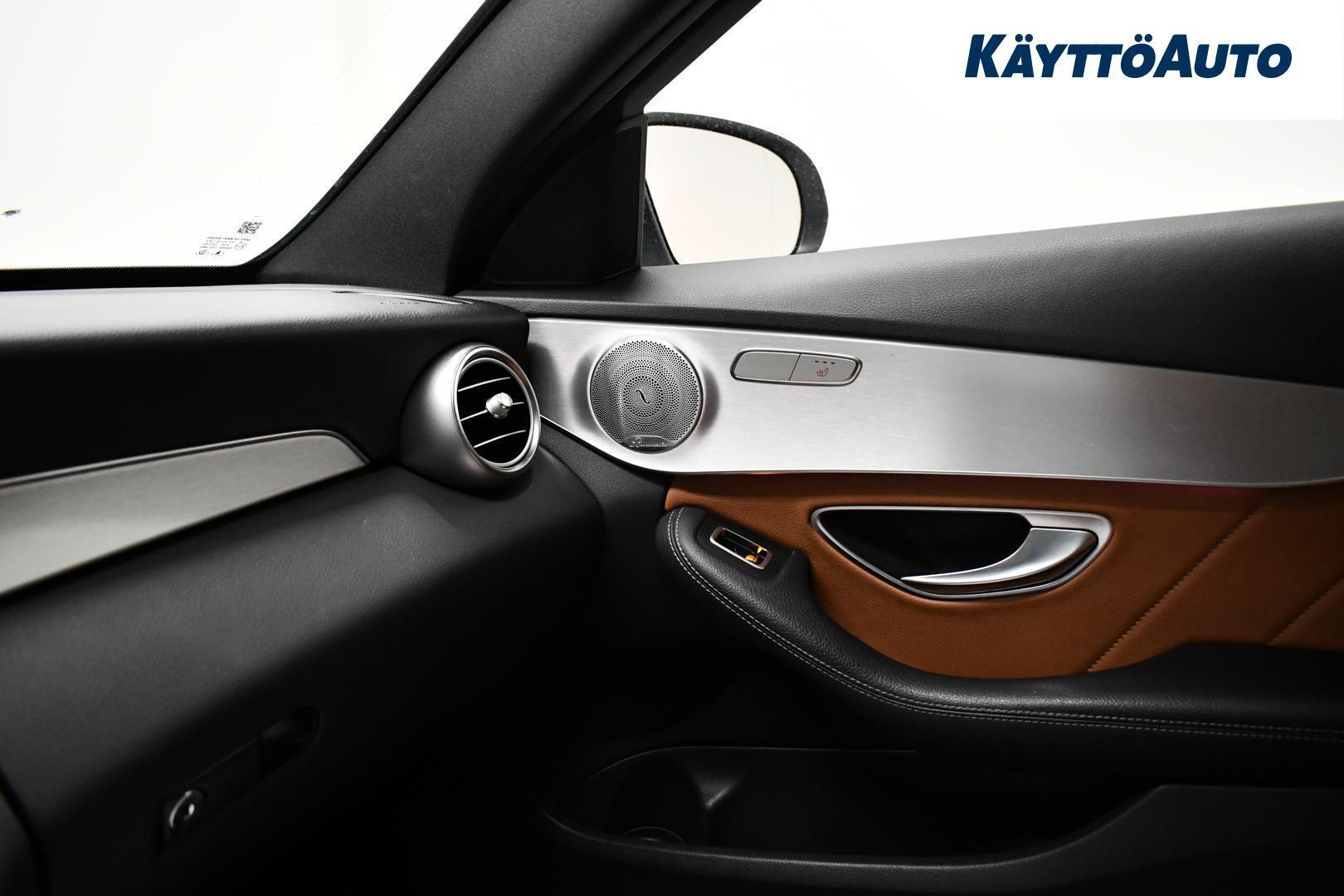 MERCEDES-BENZ C 2021