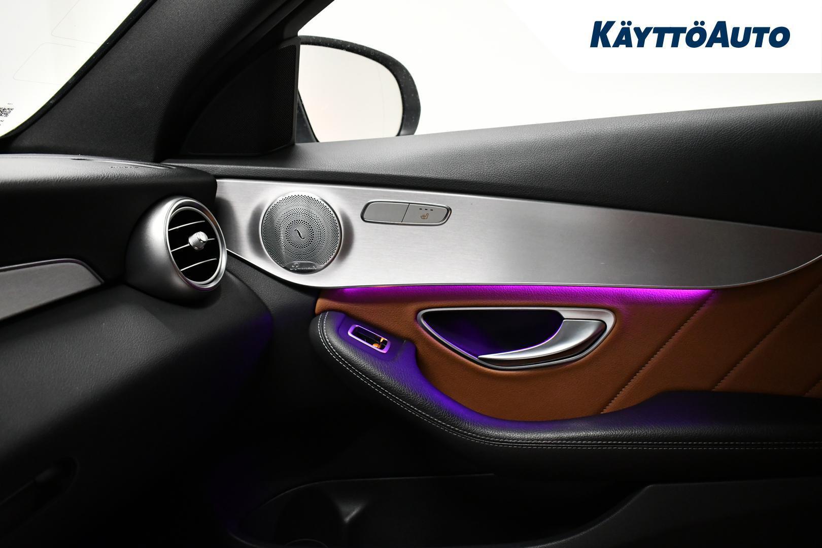 MERCEDES-BENZ C 2021