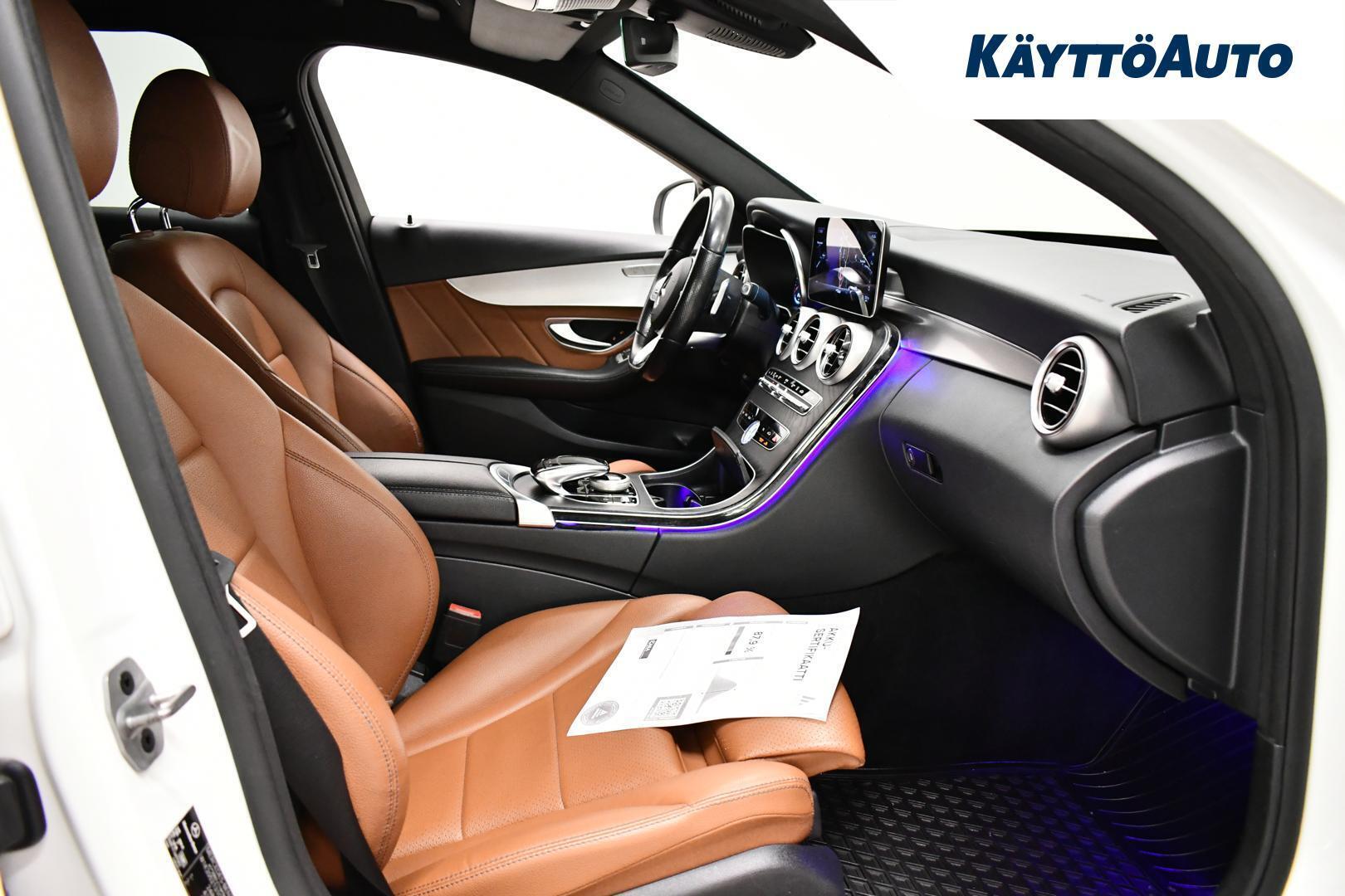 MERCEDES-BENZ C 2021