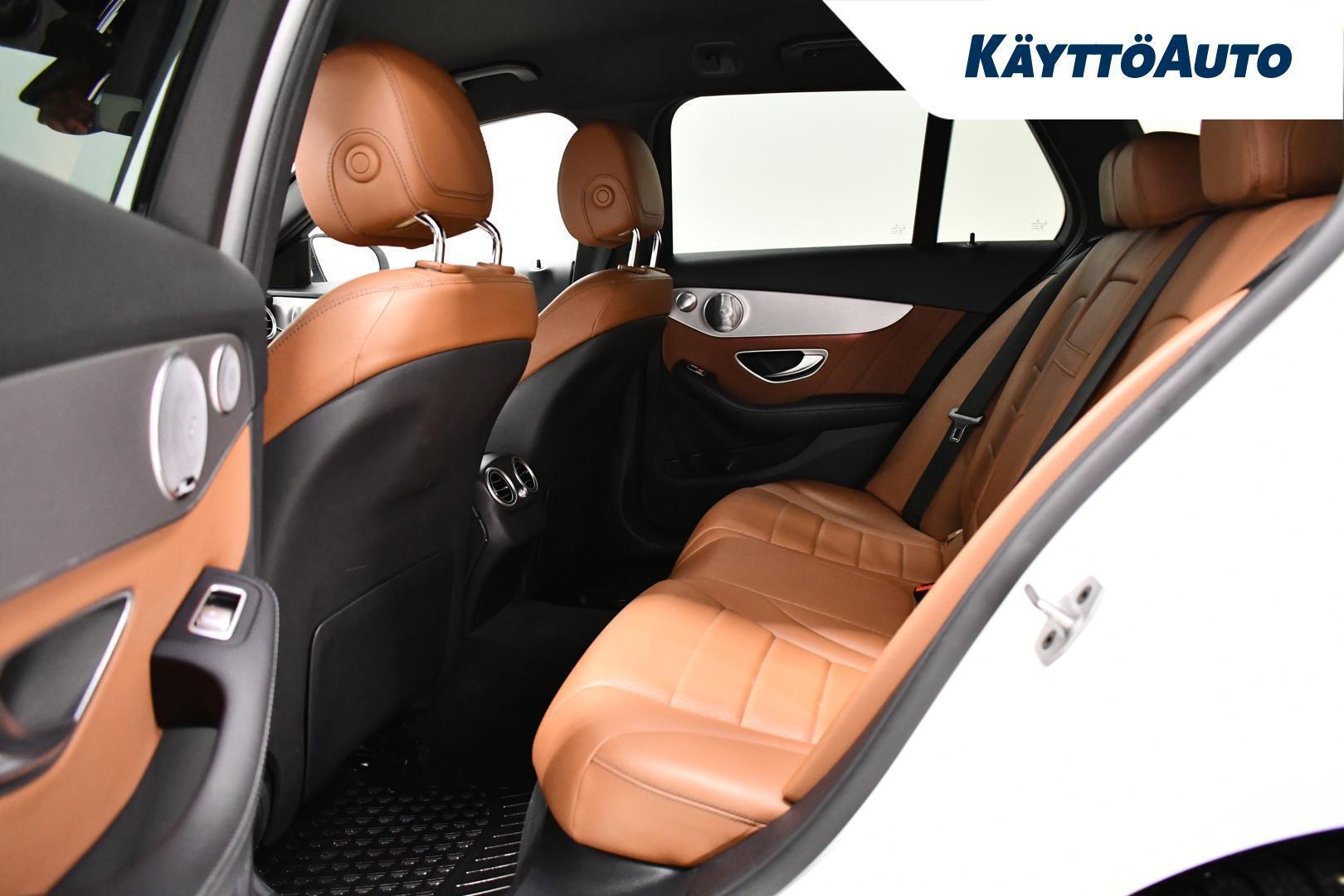 MERCEDES-BENZ C 2021