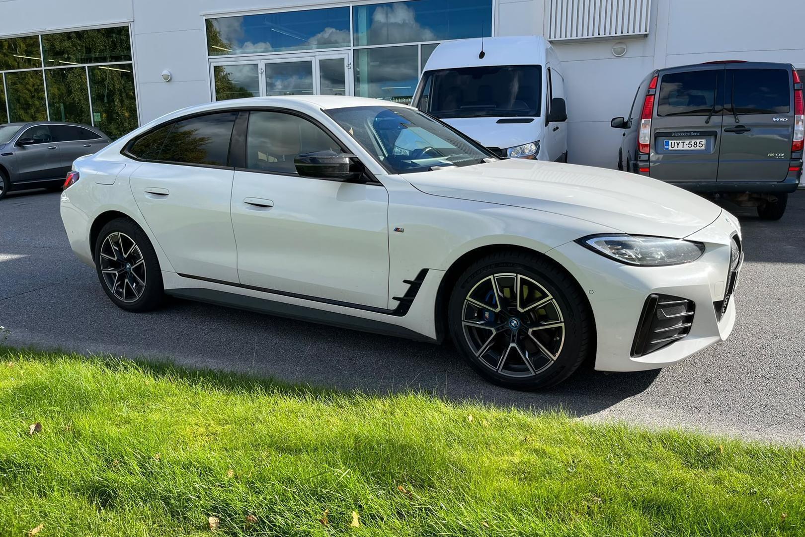 BMW i4 2023