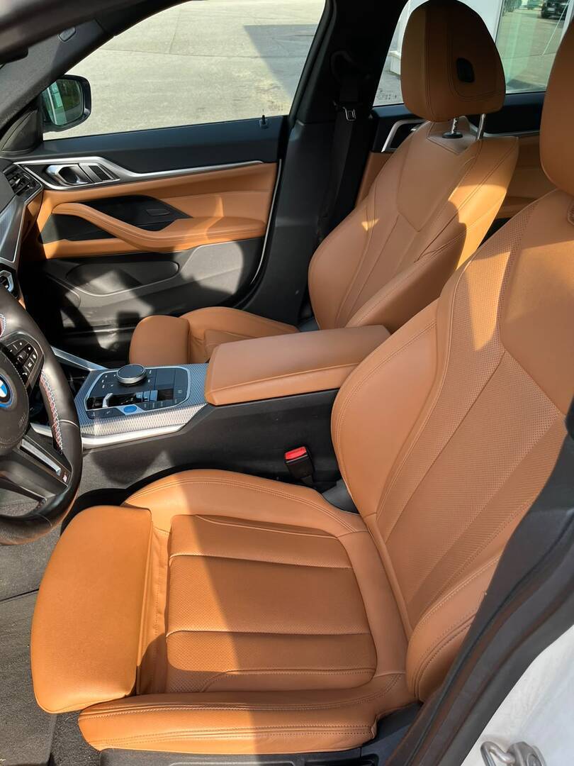 BMW i4 2023