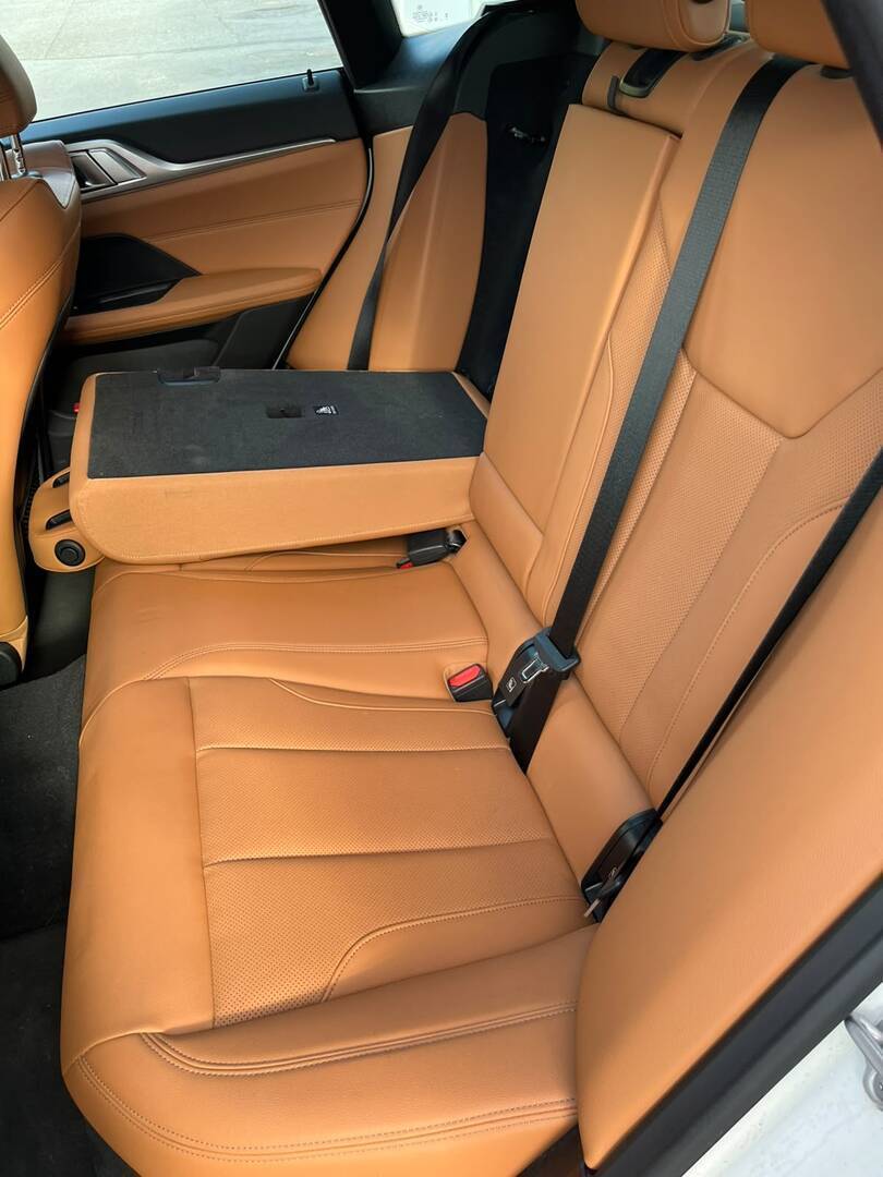 BMW i4 2023