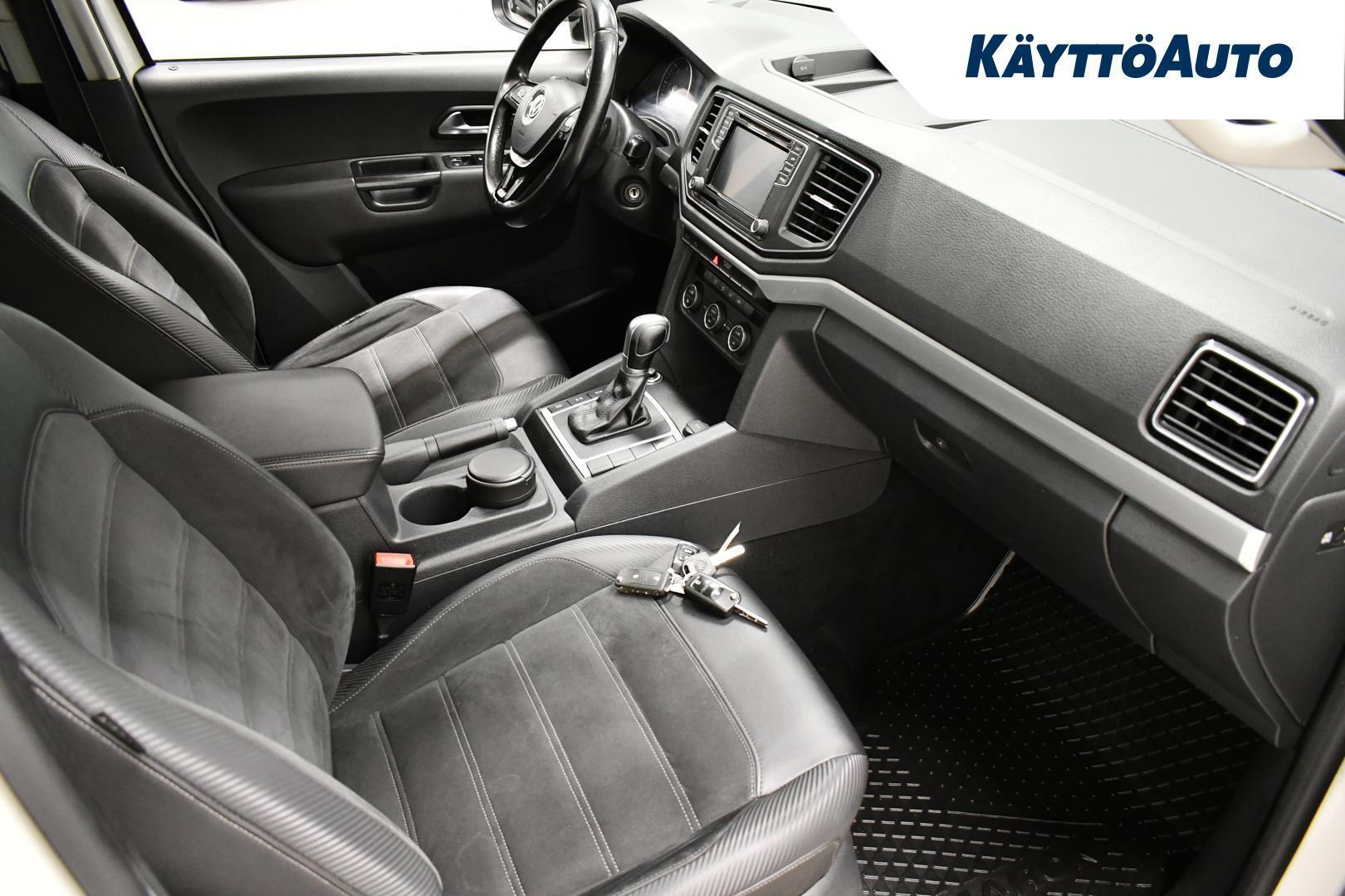 VOLKSWAGEN Amarok 2018