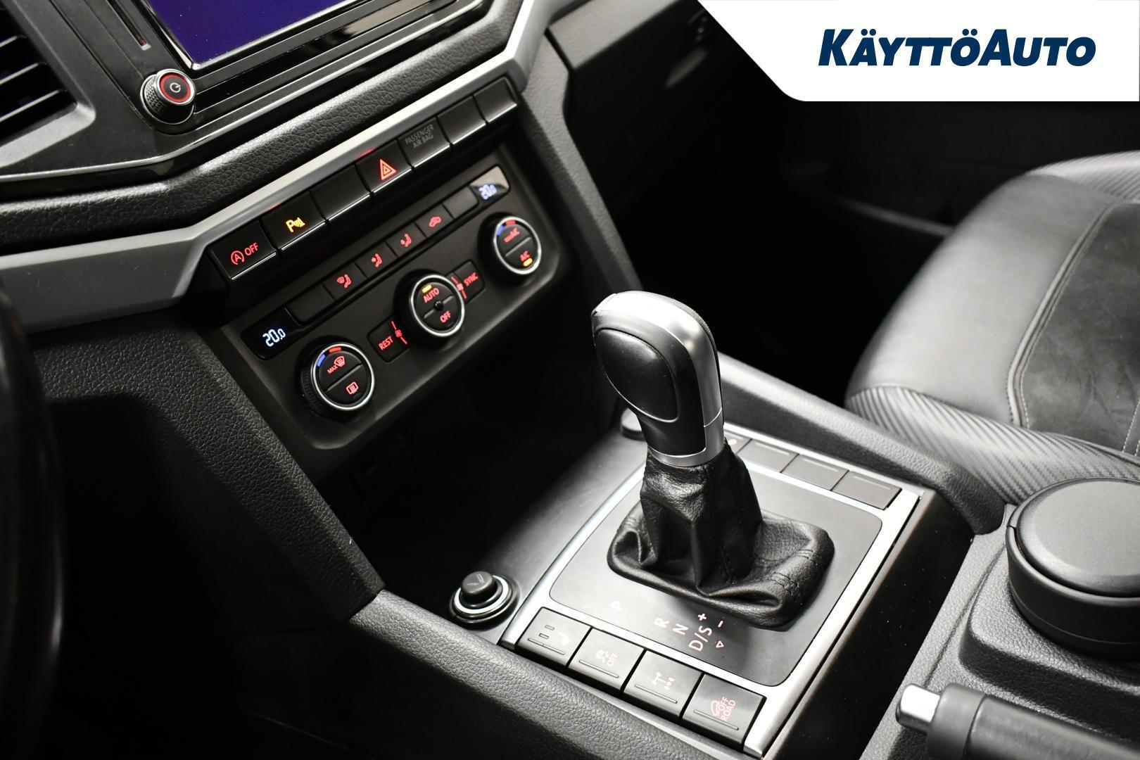 VOLKSWAGEN Amarok 2018