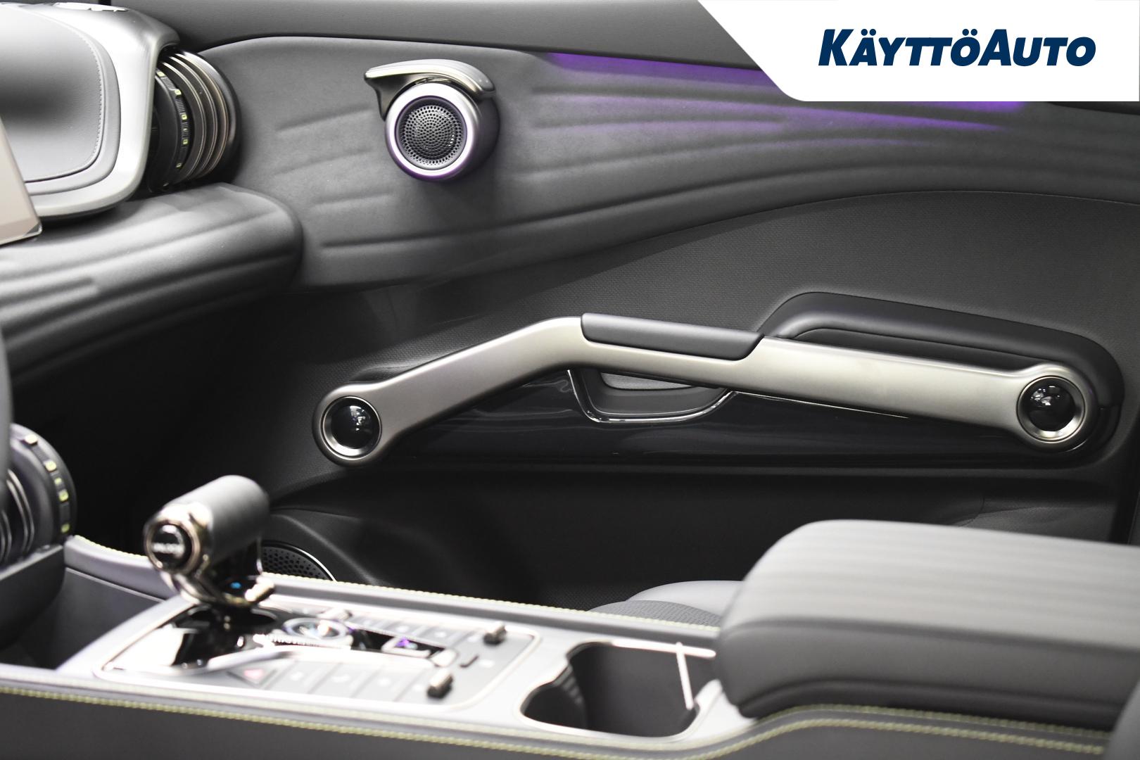 BYD Atto 3 6