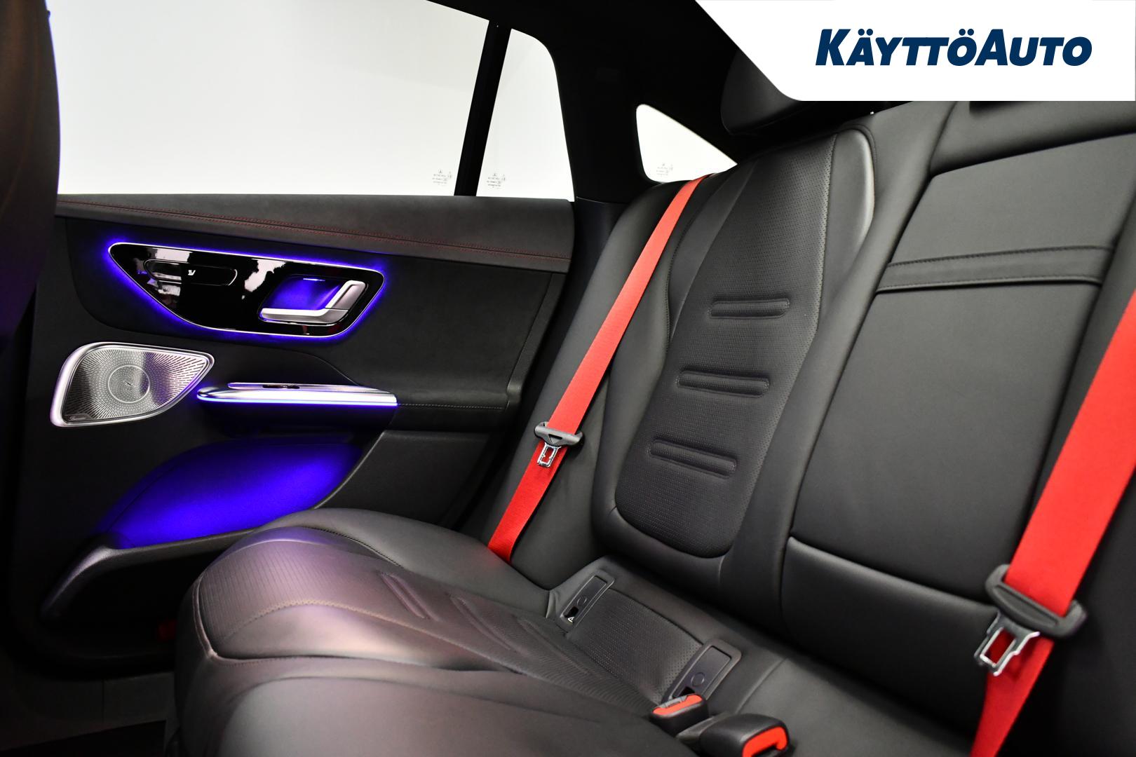 MERCEDES-BENZ EQE 2023