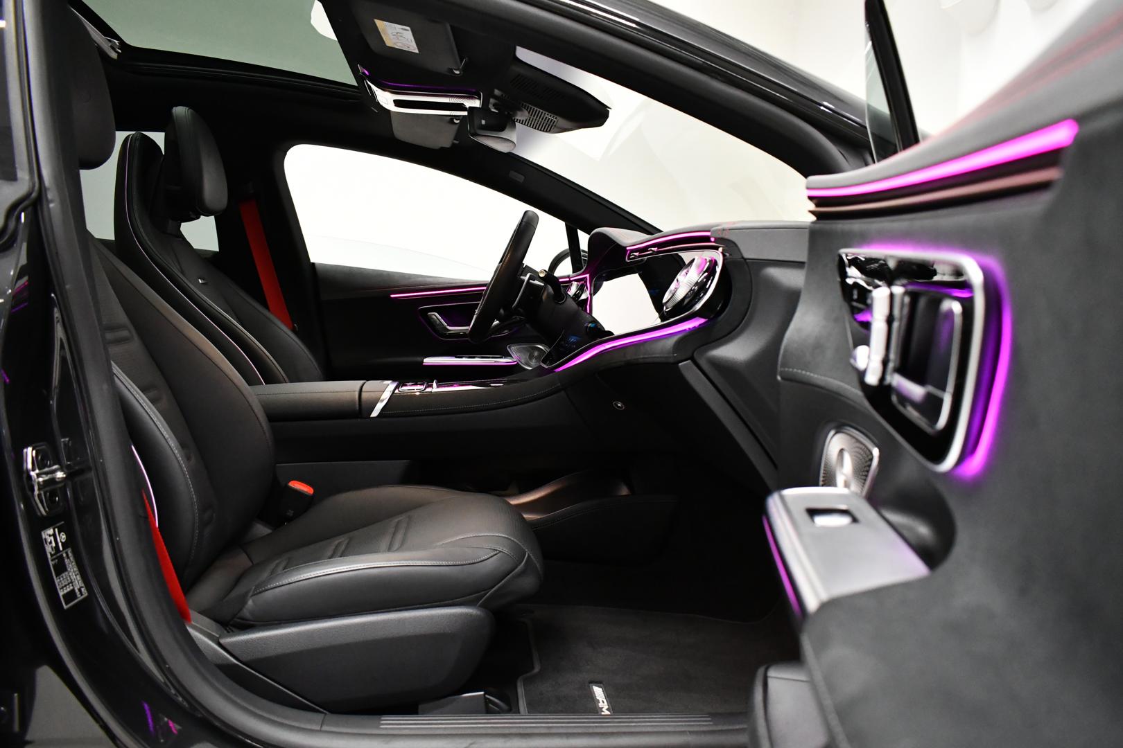 MERCEDES-BENZ EQE 2023