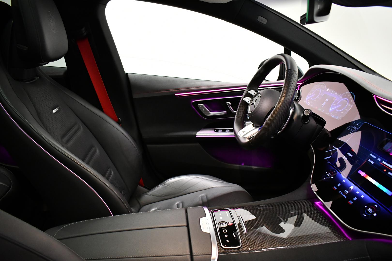 MERCEDES-BENZ EQE 2023