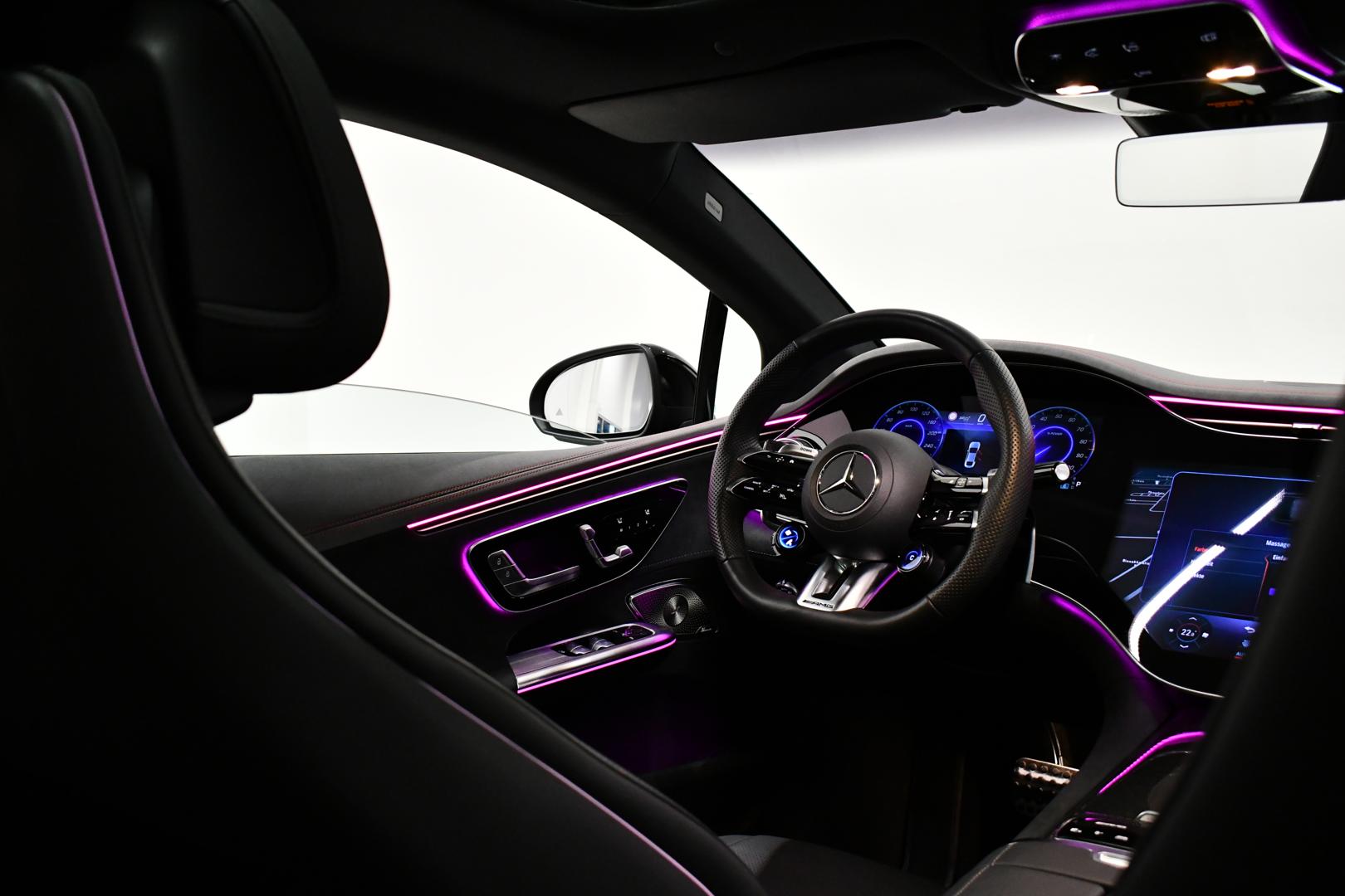 MERCEDES-BENZ EQE 2023