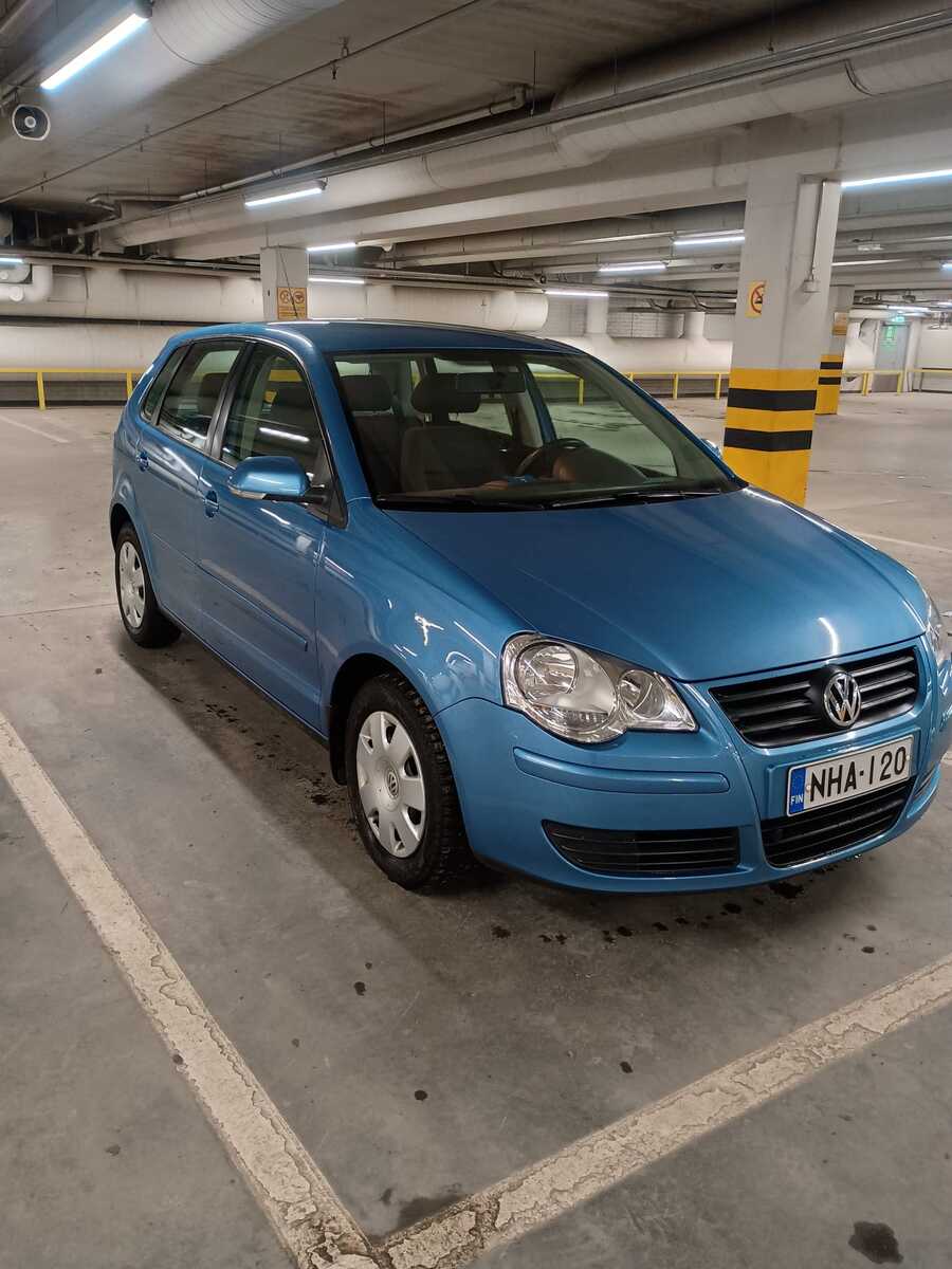 VOLKSWAGEN Polo 2006