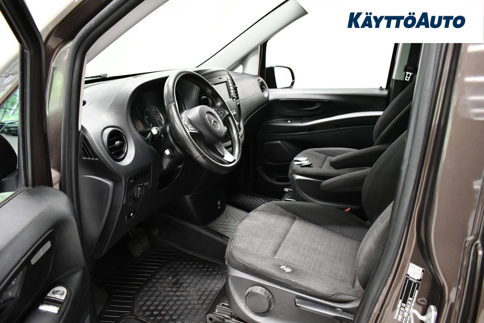 MERCEDES-BENZ Vito 4