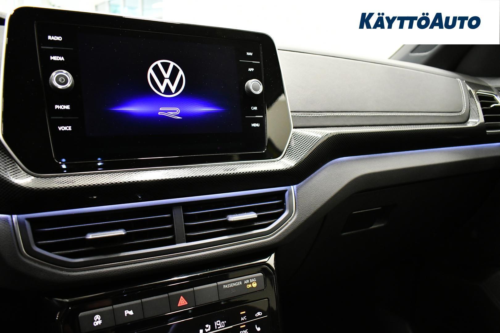 VOLKSWAGEN T-Cross 2024