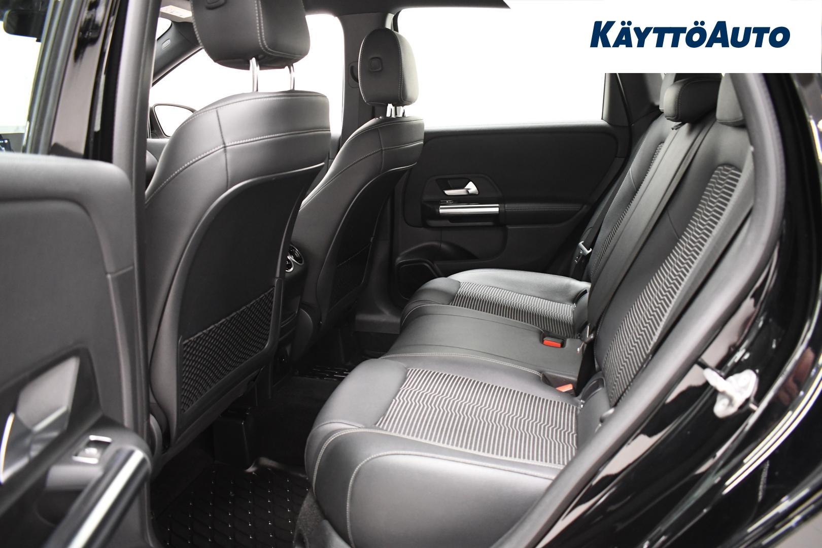 MERCEDES-BENZ B 2021