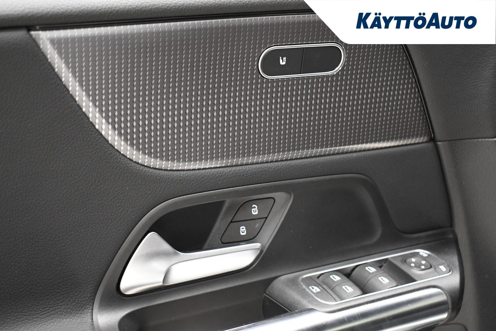 MERCEDES-BENZ B 2021