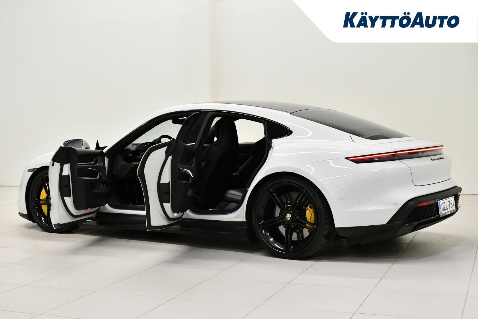 PORSCHE TAYCAN 2020