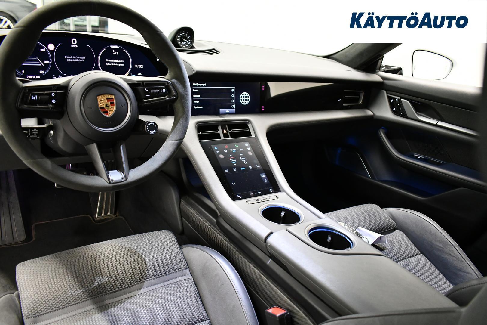 PORSCHE TAYCAN 2020