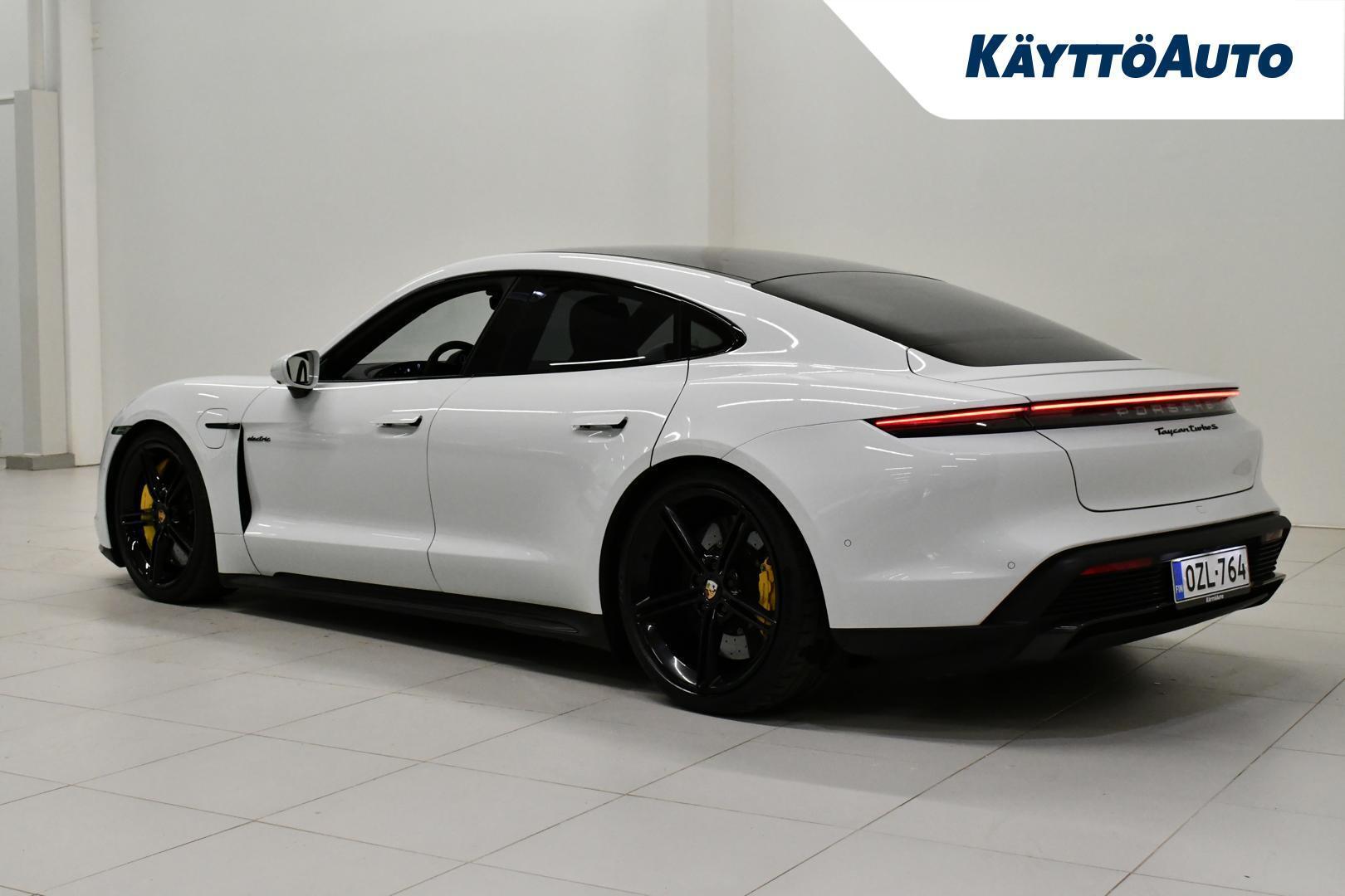 PORSCHE TAYCAN 2020