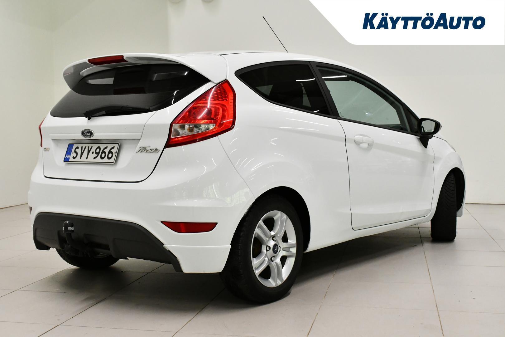 FORD FIESTA VAN 2010