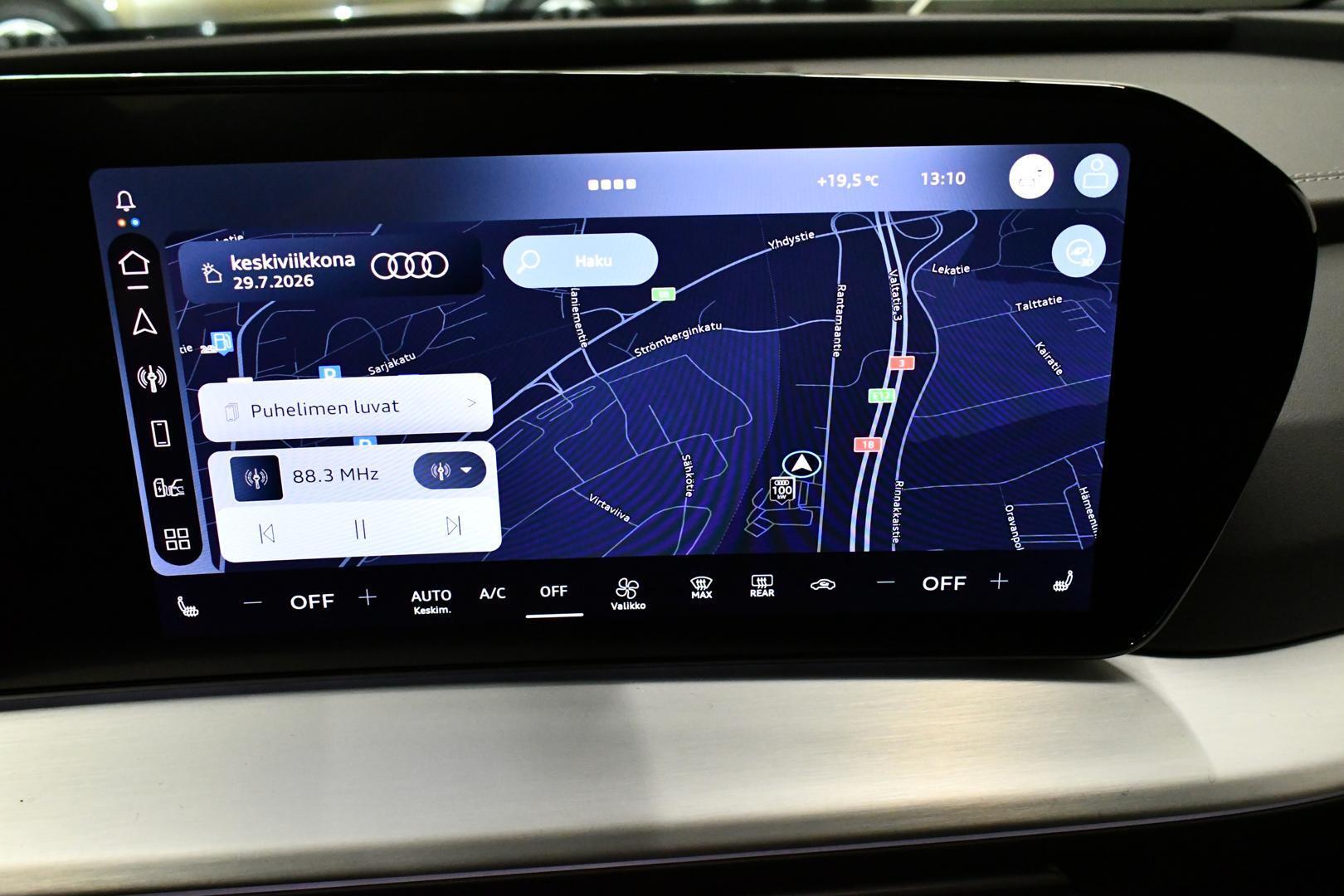 AUDI Q4 e-tron 21