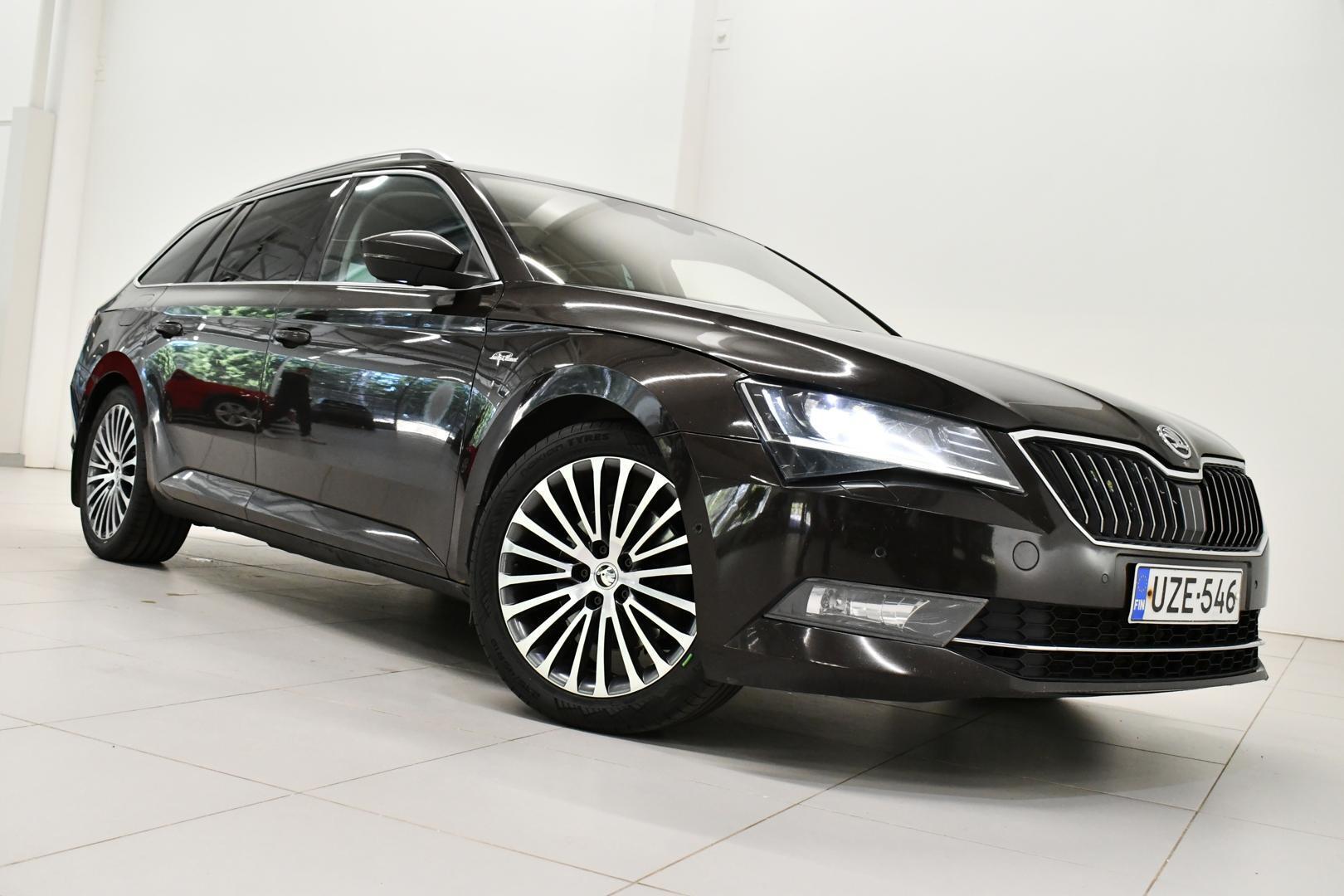 SKODA Superb 2015