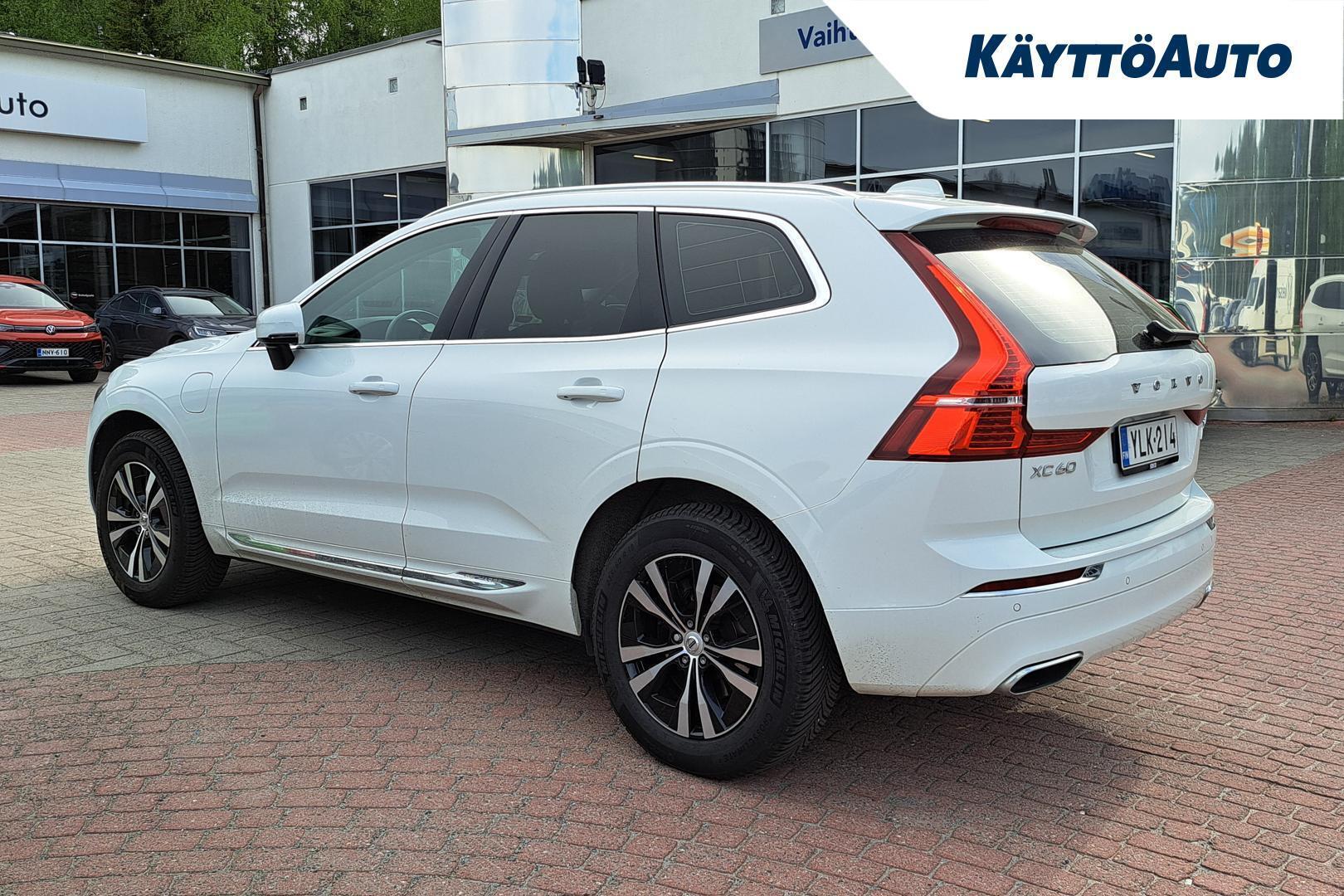 VOLVO XC60 2021