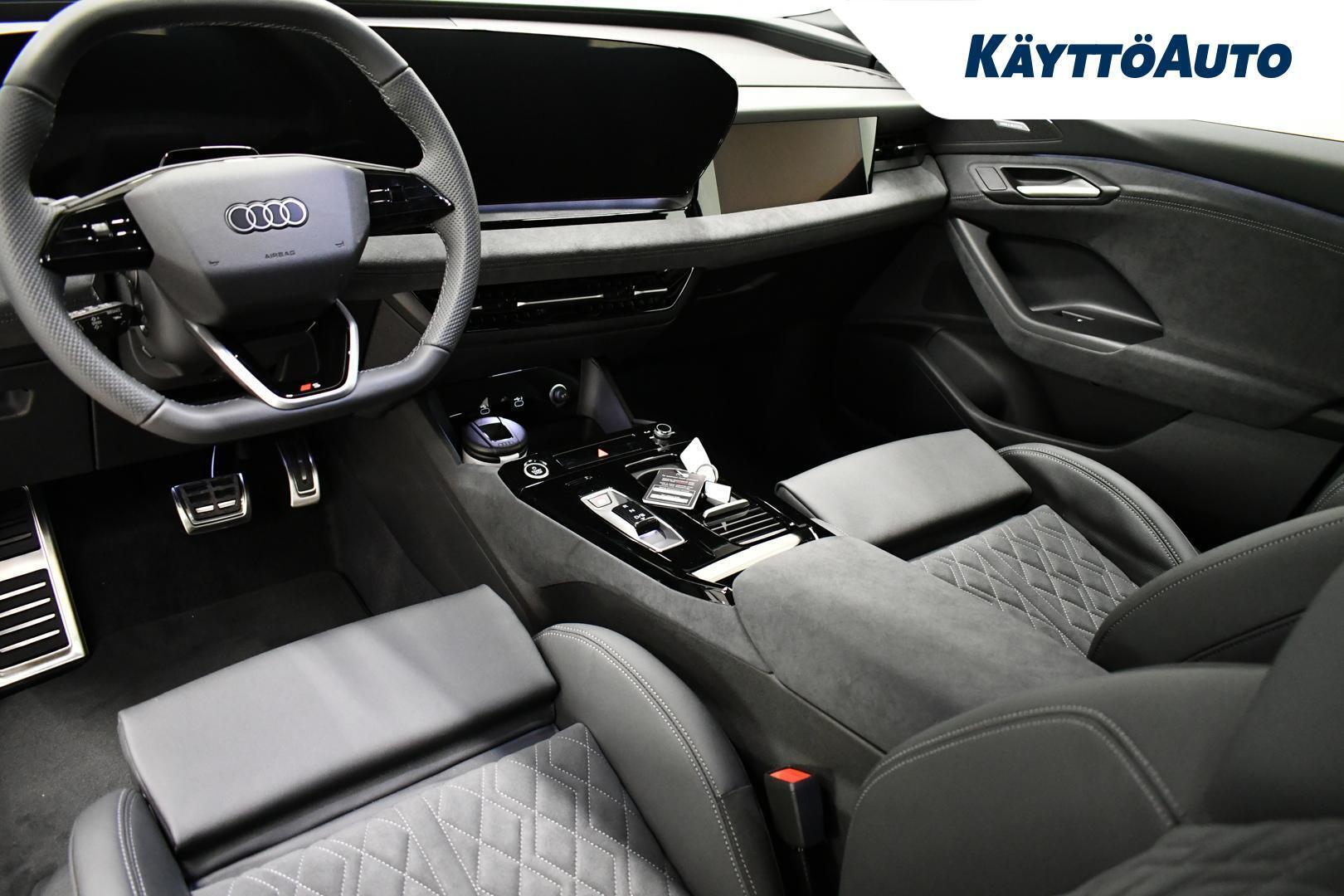 AUDI Q6 E-TRON 2026