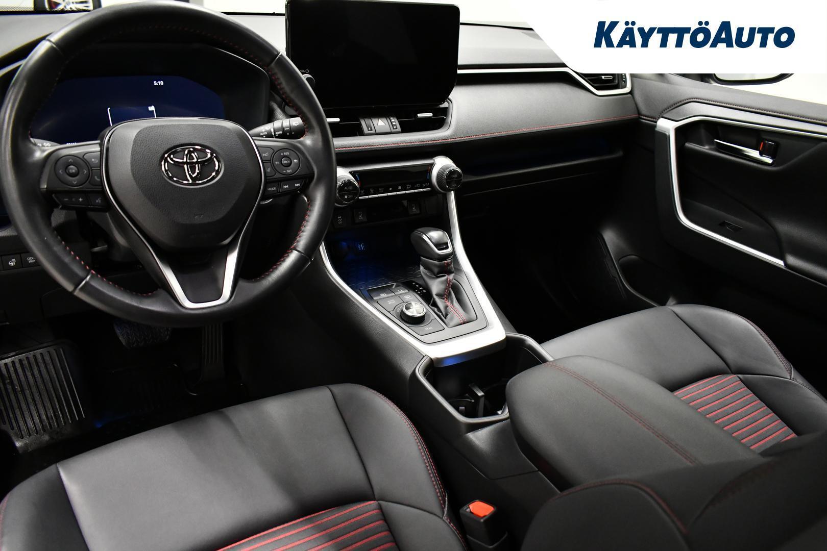 TOYOTA RAV4 15