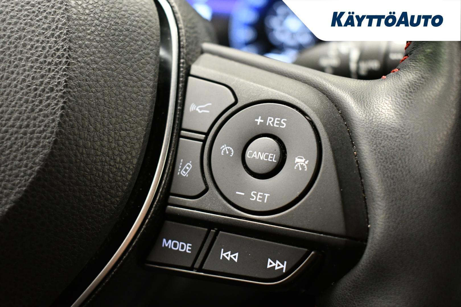 TOYOTA RAV4 18