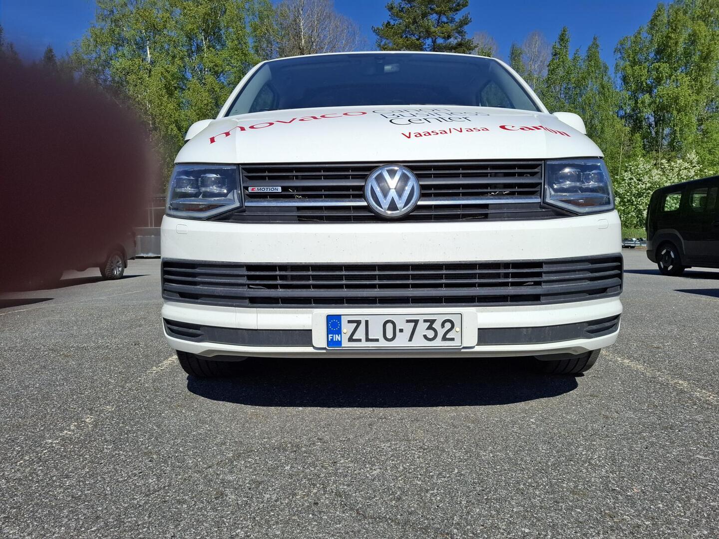 VOLKSWAGEN Transporter 2017