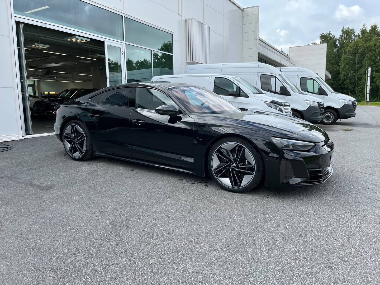 AUDI E-TRON GT RS 2021